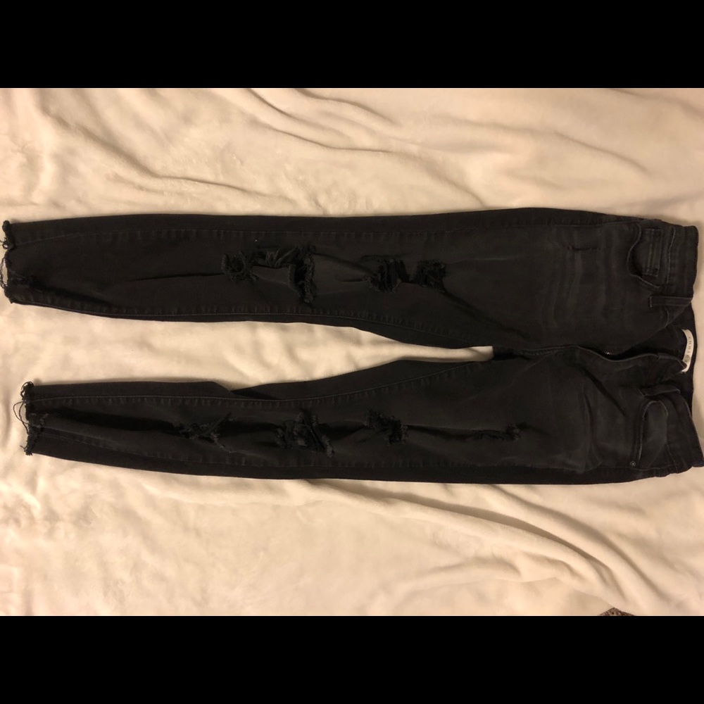 Black ripped jeans